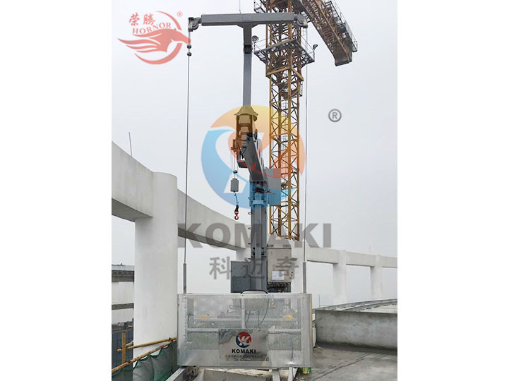 遼寧錦州太陽廣場(chǎng)橋式擦窗機(jī)